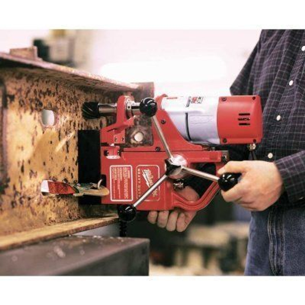 Магнитный сверлильный станок Milwaukee MDE 38 COMPACT