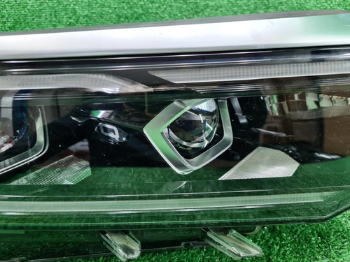 Фара правая VW Passat B8 (2021-н.в.) LED