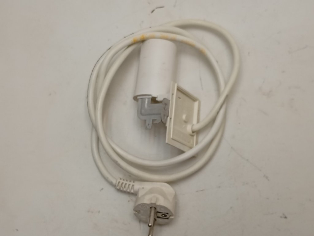 EWUC4105 кт43 Сетевой фильтр для стиральной машины Indesit б/у