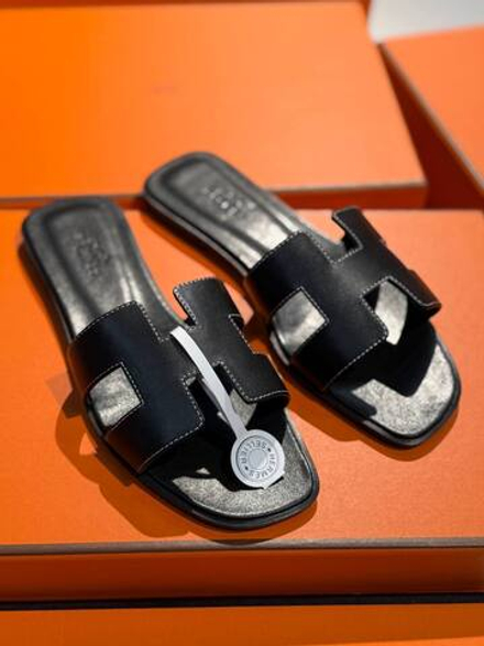 Шлепанцы Hermes