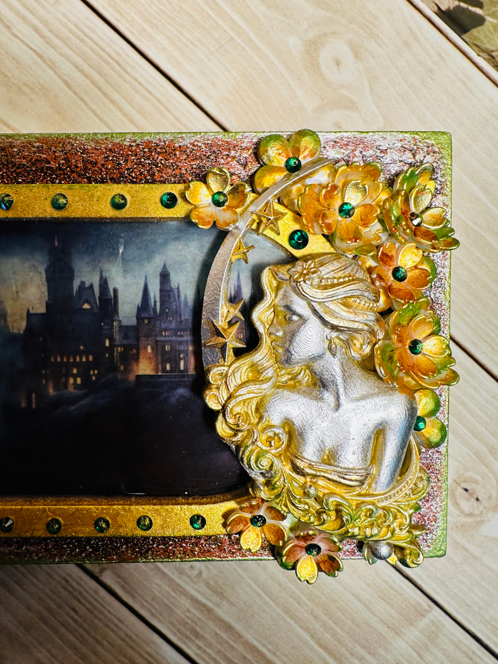 Шкатулка для часов и браслетов "Город"