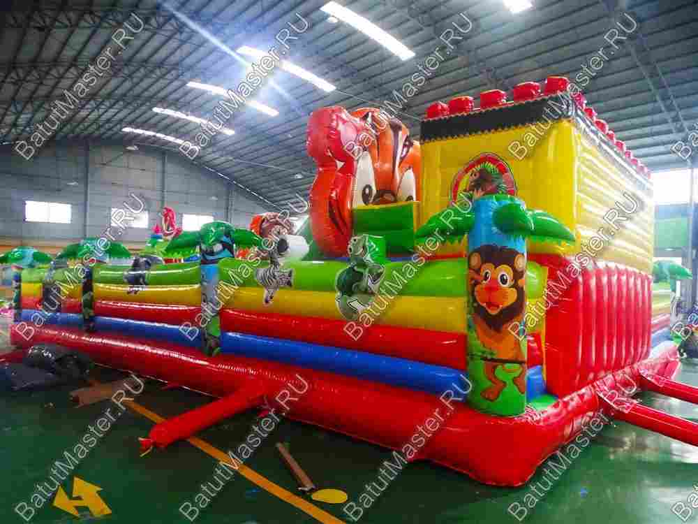 Коммерческий надувной батут "Зверята на радуге" 12*9*2.8 м.