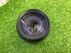 Canon EF 100-300mm 4.5-5.6 USM
