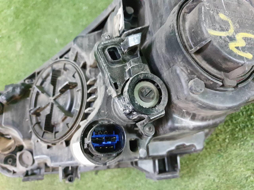 Фара правая Hyundai Tucson 3 (2015-2018) LED