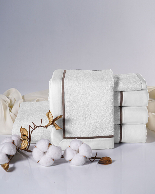 Набор полотенец 3шт Claire Batiste Atelier Brise белый с коричневым кантом