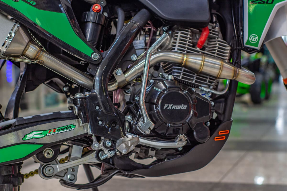 Мотоцикл кроссовый эндуро FXMOTO X7 CB250