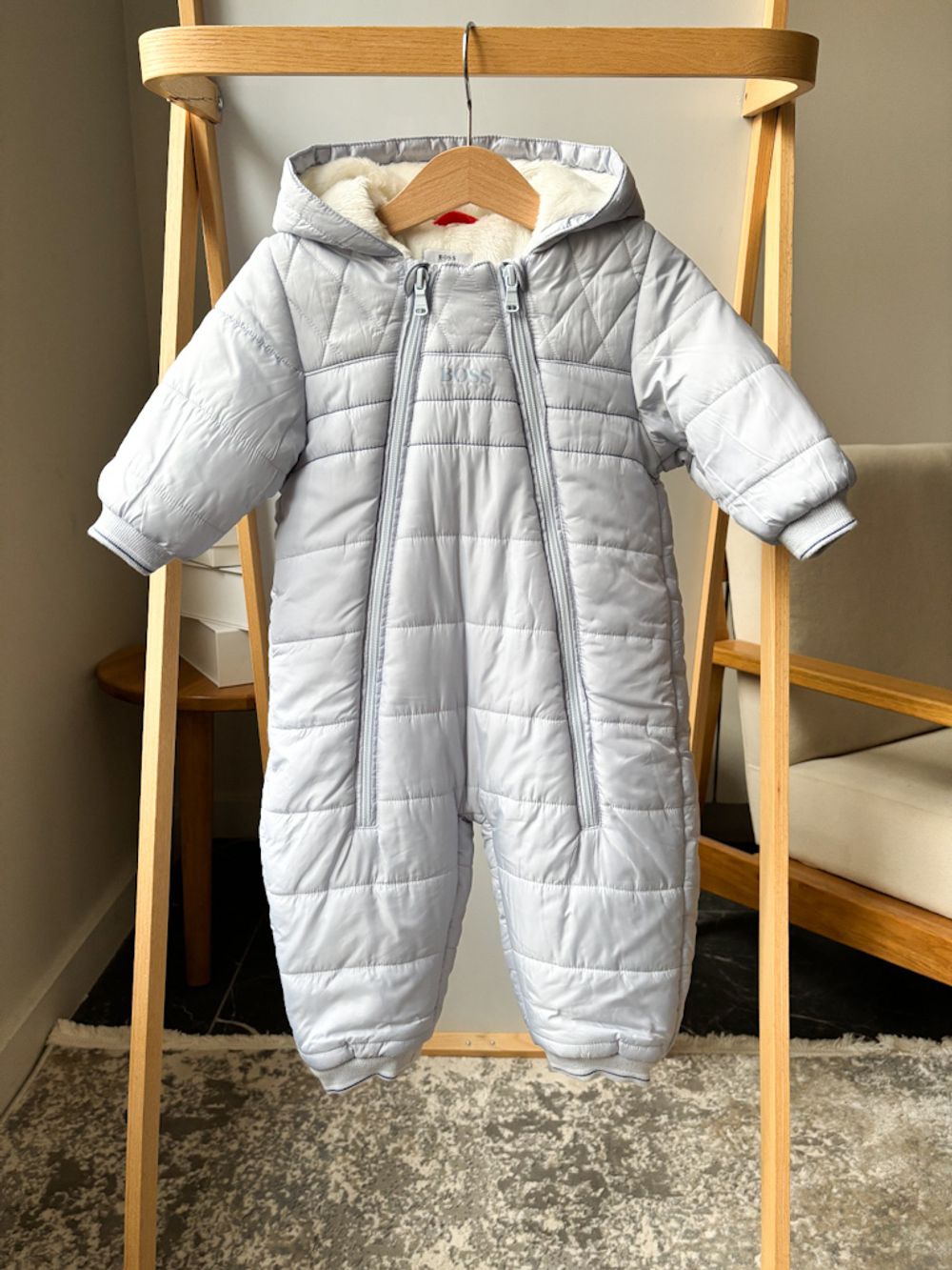 Утепленный комбинезон Hugo Boss, 74