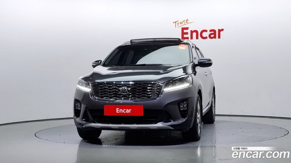 Kia The New Sorento Дизель 2.0 2WD (10.2019)