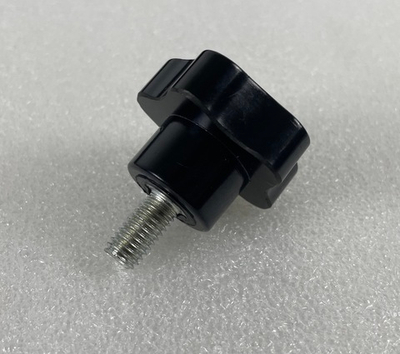 Болт барашек М8 15мм (40)