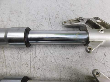 перья вилки Suzuki Desperado 400 VK52A