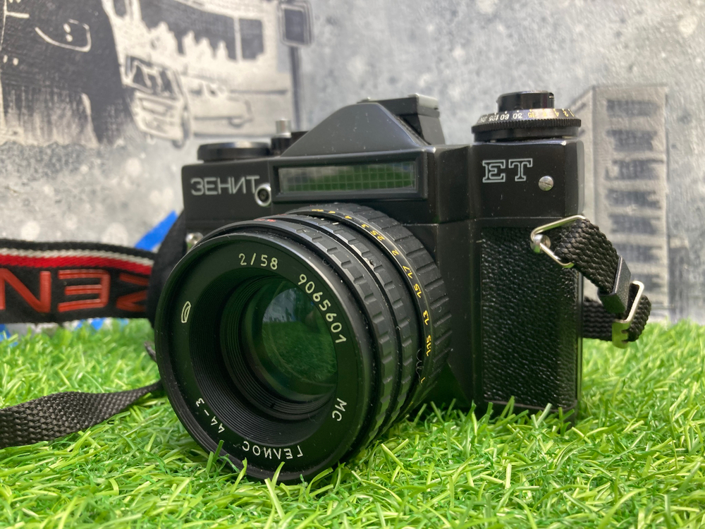 Фотоаппарат Зенит ЕТ + гелиос 44-3 Покупка/Продажа