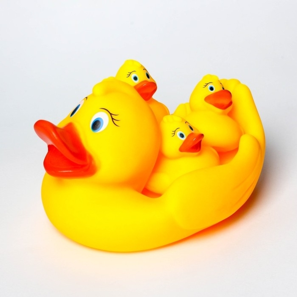 1593255 Набор резиновых игрушек для игры в ванной МИКС: мыльница, игрушки 3 шт.