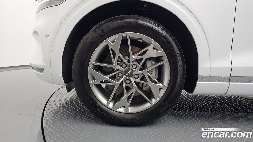 Genesis GV70 2.5T Бензин AWD (11.2022)