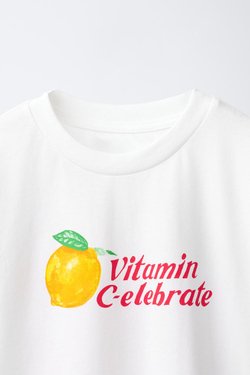 ZARA ФУТБОЛКА С ПРИНТОМ «ФРУКТЫ», БЕЛЫЙ