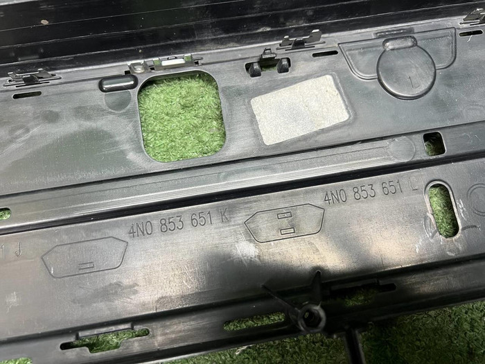 Решетка радиатора Audi A8 4 D5 (2017-2022)