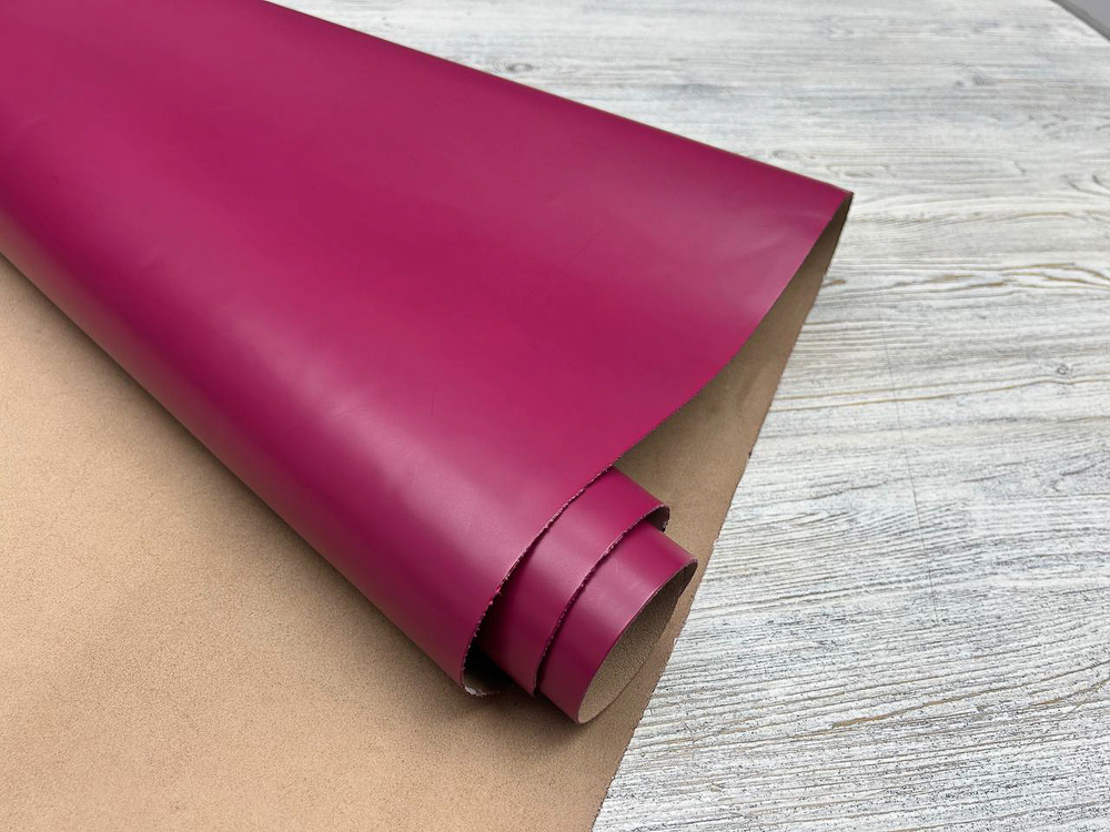 Bolero Wax Fuxia (1,3-1,5 мм), цв. Бордовый, натуральная кожа