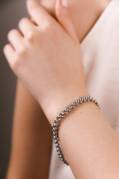 Массивный браслет с шарами и алмазными гранями