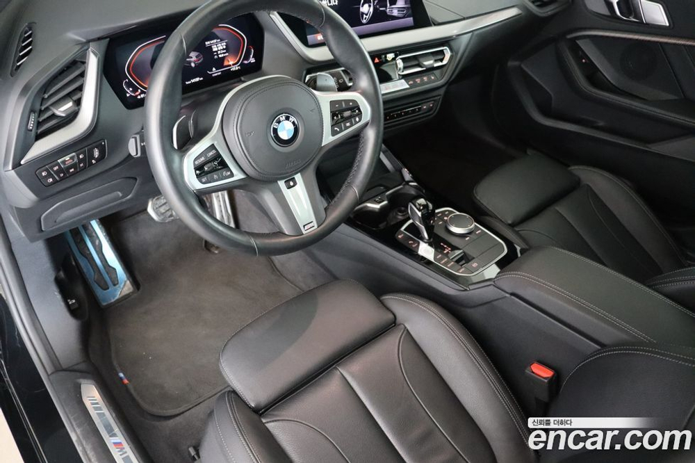 BMW 1 Series (F40) 120i M Sports (08.2022)
