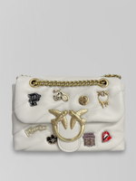 Сумка 89158 стеганая с металлическими нашивками и ремешком в комплекте