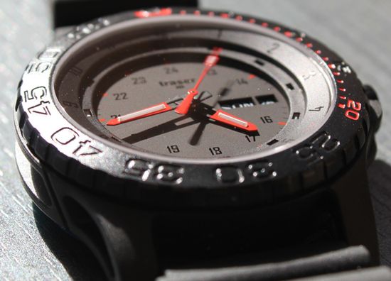 Наручные часы Traser Red Combat Professional 104444 (каучук)