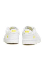 Женские Кроссовки Nike Dunk Low Valentine's Day Yellow Heart