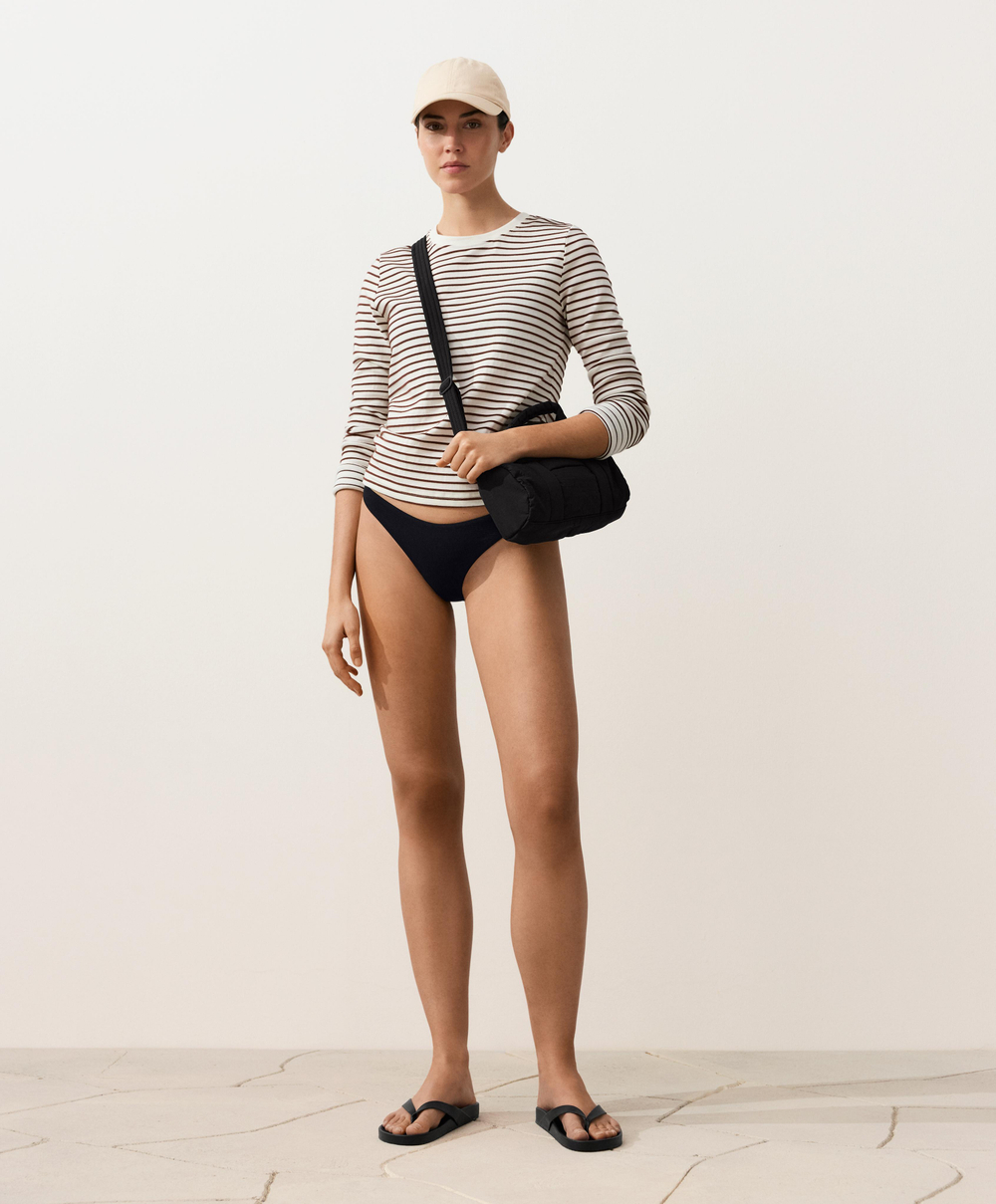 OYSHO Бикини-трусики из пике с U-образным вырезом, черный