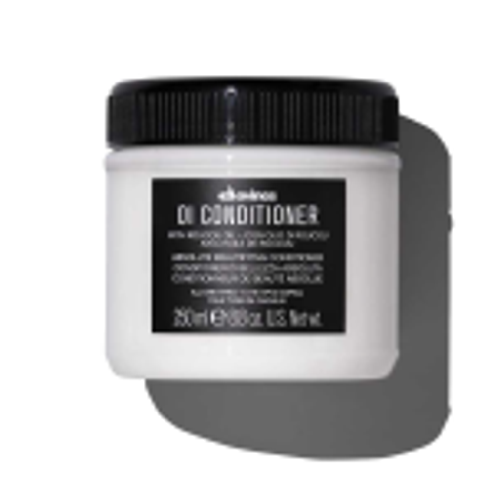 Кондиционер для абсолютной красоты волос DAVINES OI conditioner 250 мл