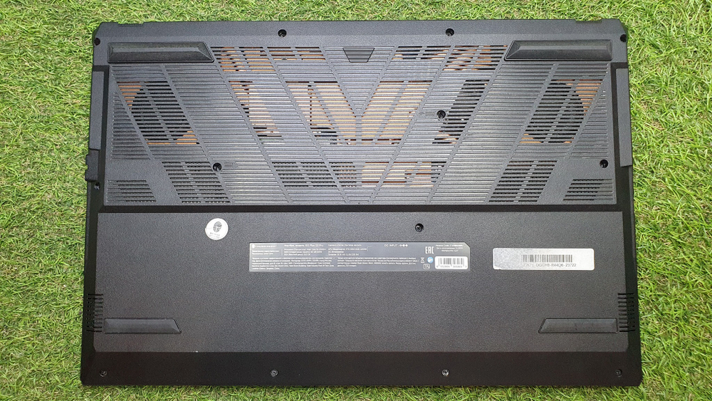 Игровой Thunderobot i5-13/16Gb/RTX 4060 8Gb/144Hz/911 Plus G3 Pro JT009R00BRU/Windows 11