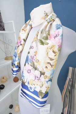 Палантин Deniza яркий, новый