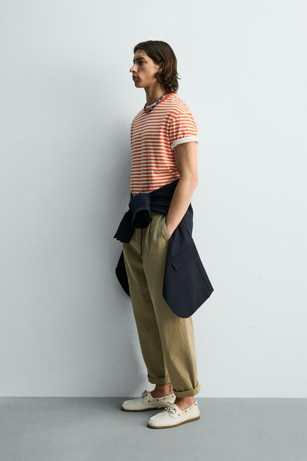 ZARA ФУТБОЛКА REGULAR FIT ЖАККАРД В ПОЛОСКУ, БЕЛО-ОРАНЖЕВЫЙ