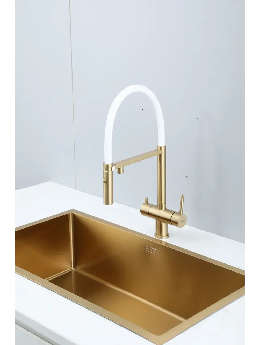 Смеситель для кухни с подключением к фильтру Gappo G4397-83