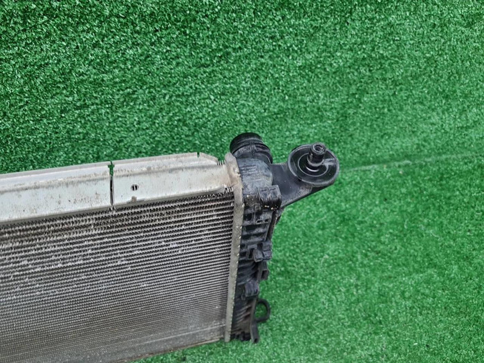 Радиатор охлаждения Audi A4 B9 (2015-н.в.)