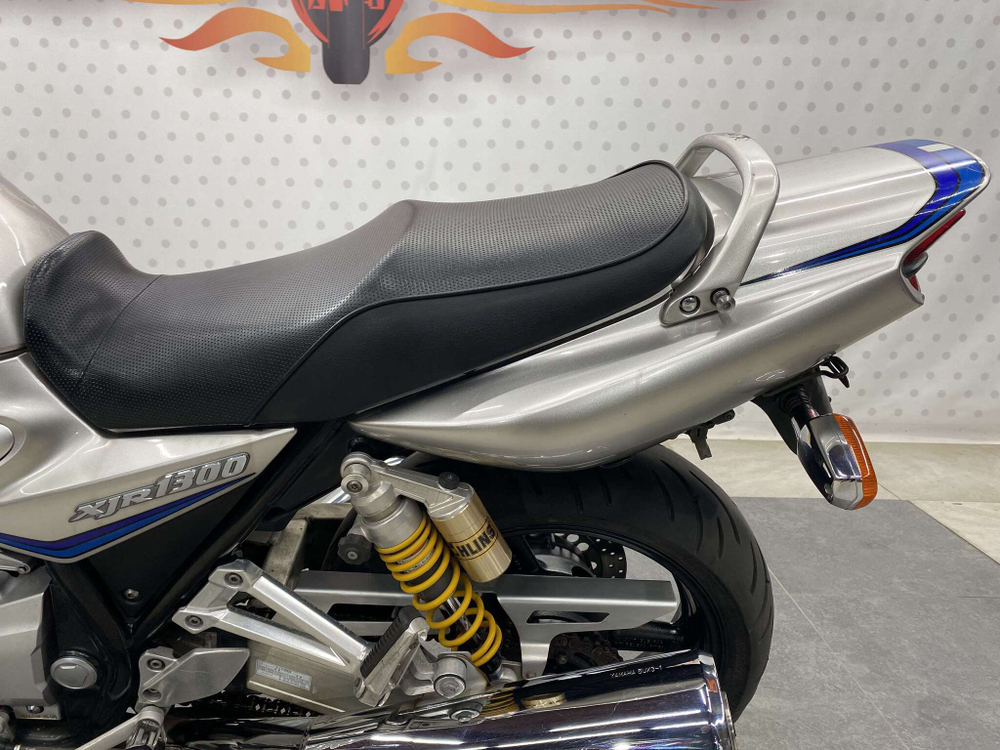 Yamaha XJR1300, 2004