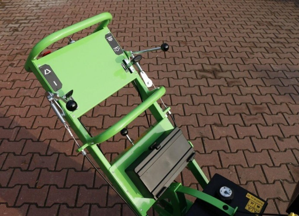 Измельчитель пней LASKI F 460E-RATO F 460E(RATO)