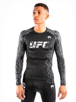 Рашгард UFC Venum Fight Week Black