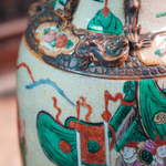 Ваза с батальными сценами