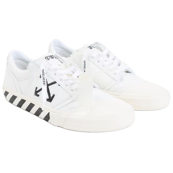 Off-White Canvas Low-Top 'White'
