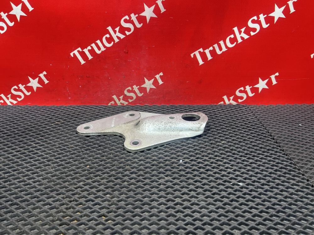 Кронштейн двигателя 2024 г