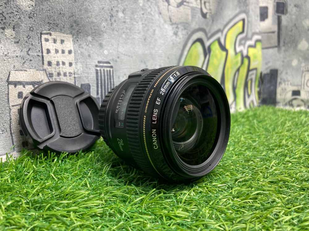Canon EF 28mm 1.8 USM