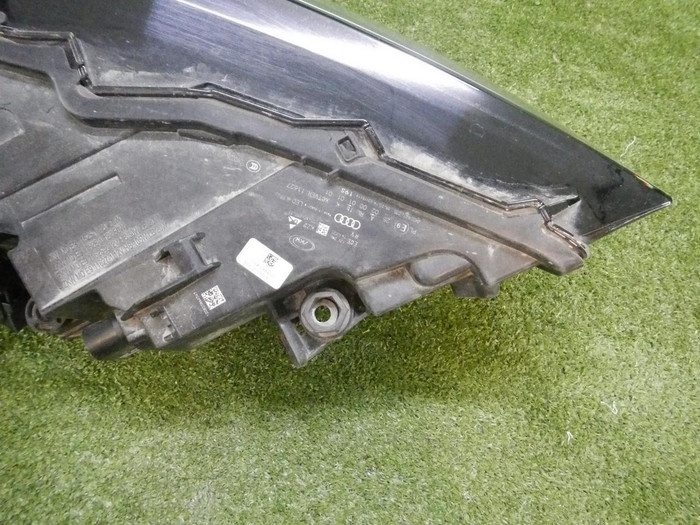 Фара левая Audi Q7 2 (2015-2019) Full LED (В пленке)