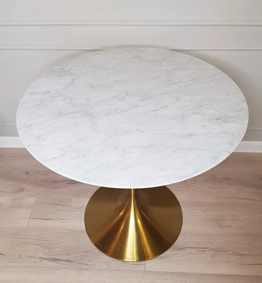 Стол Tulip Marble Brass, Ø80 см, белый мрамор на золотой ножке