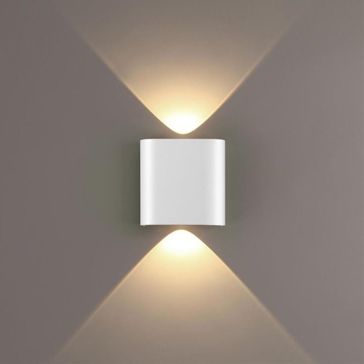 Настенный светильник Odeon Light Magnum Hightech 7192/2WL