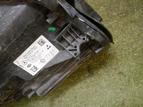 Фара левая Mercedes E W213 (2016-2021) LED