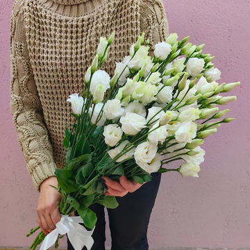 Букет из 11 эустома под ленту