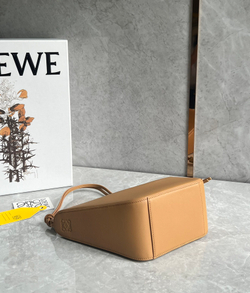 Loewe Mini Hammock Hobo 28 cm