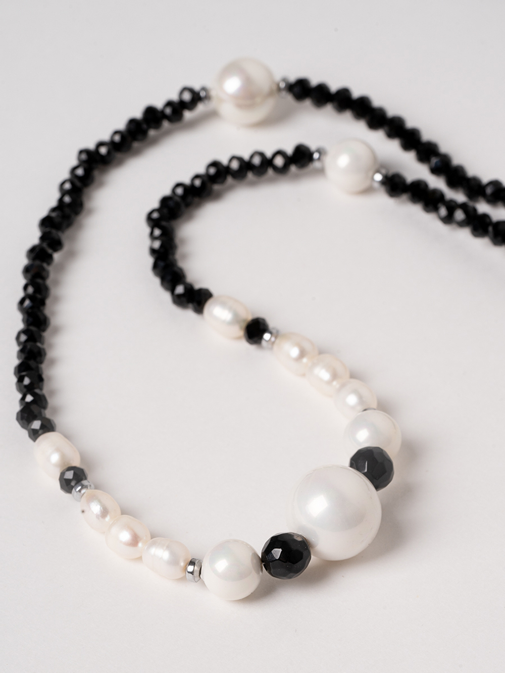 10151841 Колье Роман с камнем