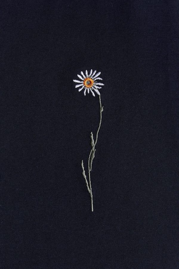 Футболка Ромашка Черная - фото 7