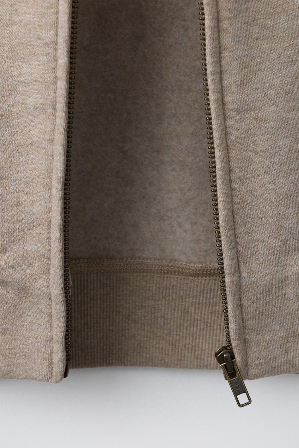 ZARA ТОЛСТОВКА С КРУГЛЫМ ВЫРЕЗОМ, ПЕСОЧНЫЙ МЕЛАНЖ