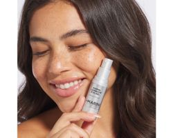 JAN MARINI LUMINATE EYE GEL Концентрированная сыворотка для кожи вокруг глаз с эффектом сияния против темных кругов и морщин