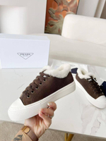 Кроссовки Prada